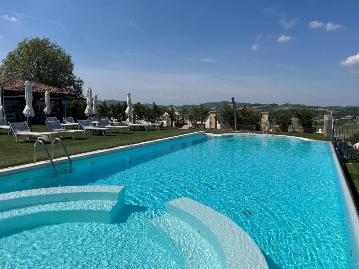 Villa Morneto Vignale Monferrato Bagian luar foto
