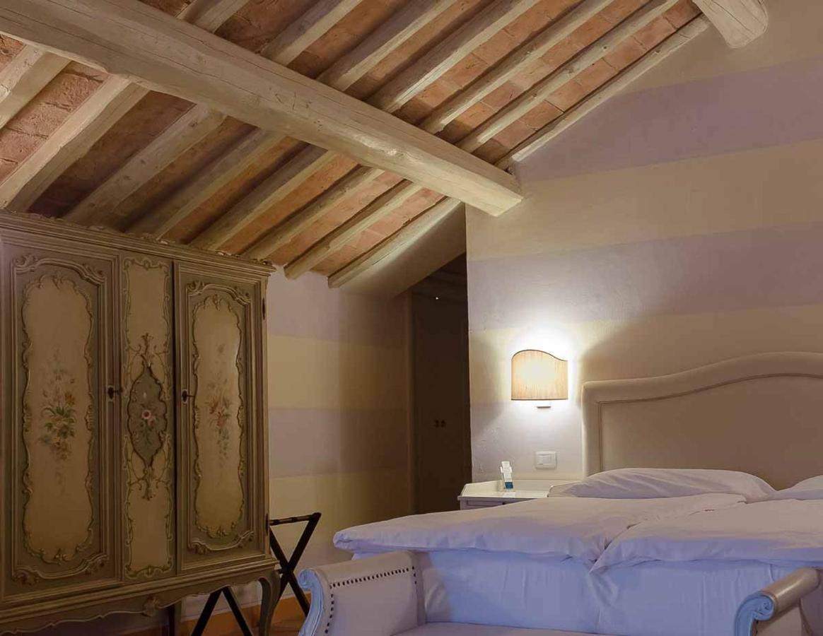 Villa Morneto Vignale Monferrato Bagian luar foto