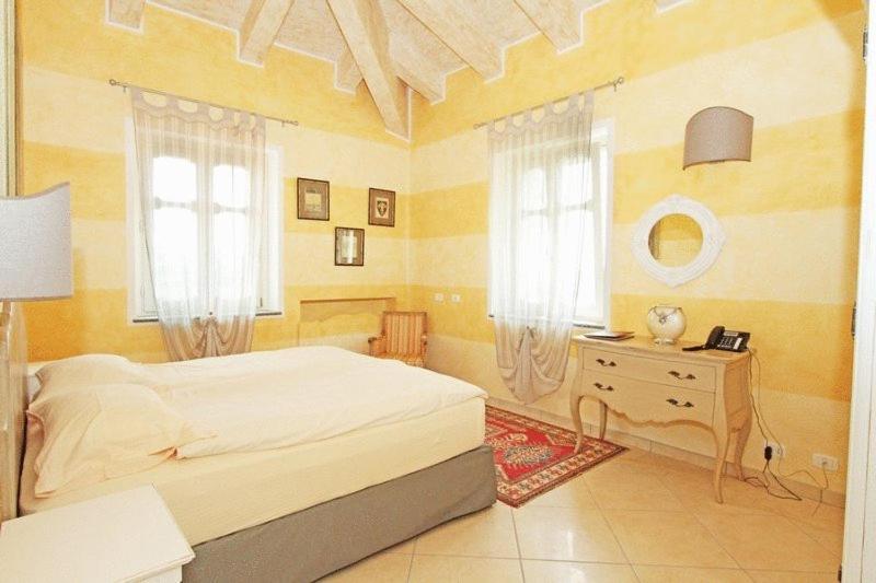 Villa Morneto Vignale Monferrato Bagian luar foto